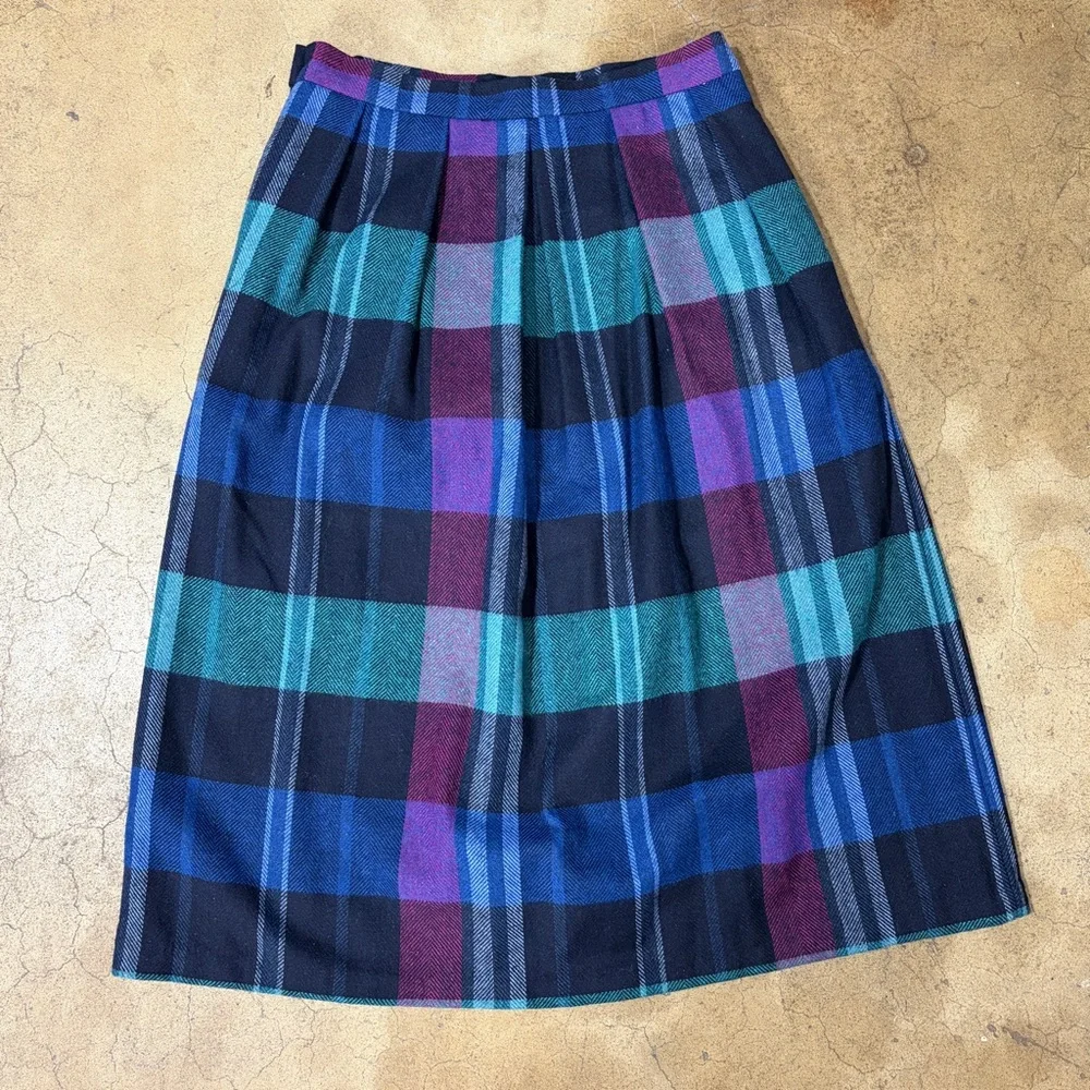 Vintage DVF Plaid Midi Skirt Blue Turquoise Purple Jewel Tone Pleated 16 Large - Picture 2 of 7